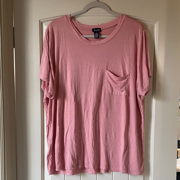 Justify Tops - 💙2/$5 Justify T Shirt